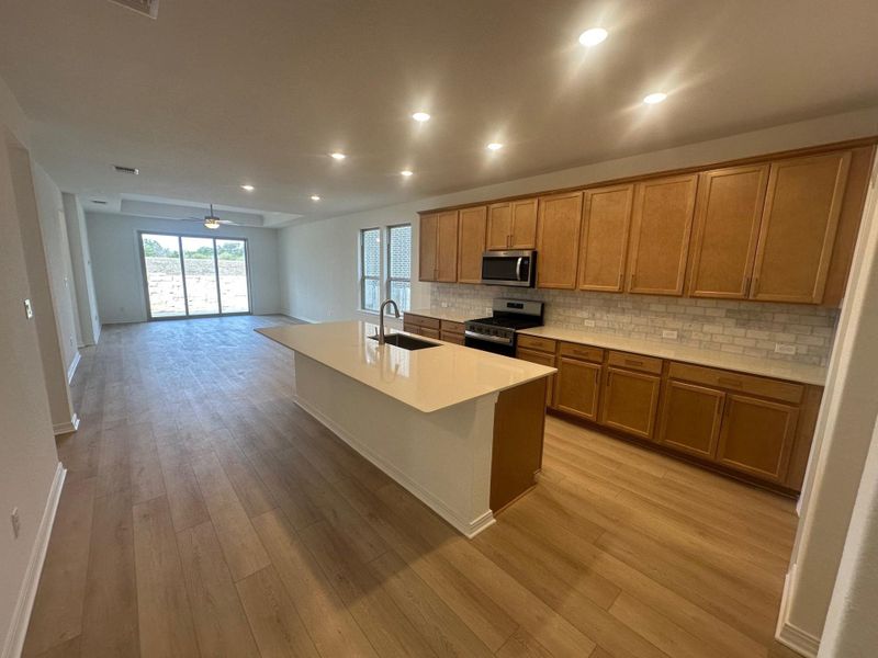 Furnished interior view inside a new home in La Cima, San Marcos (Image 12).