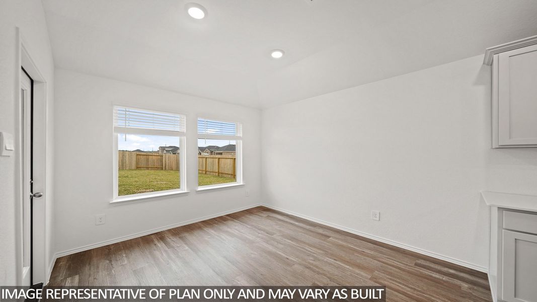 Spacious, unfurnished interior of a new home in Porters Mill, New Caney (Image 13).
