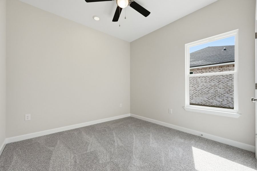 Spacious, unfurnished interior of a new home in Southern Charm, Crestview (Image 35).