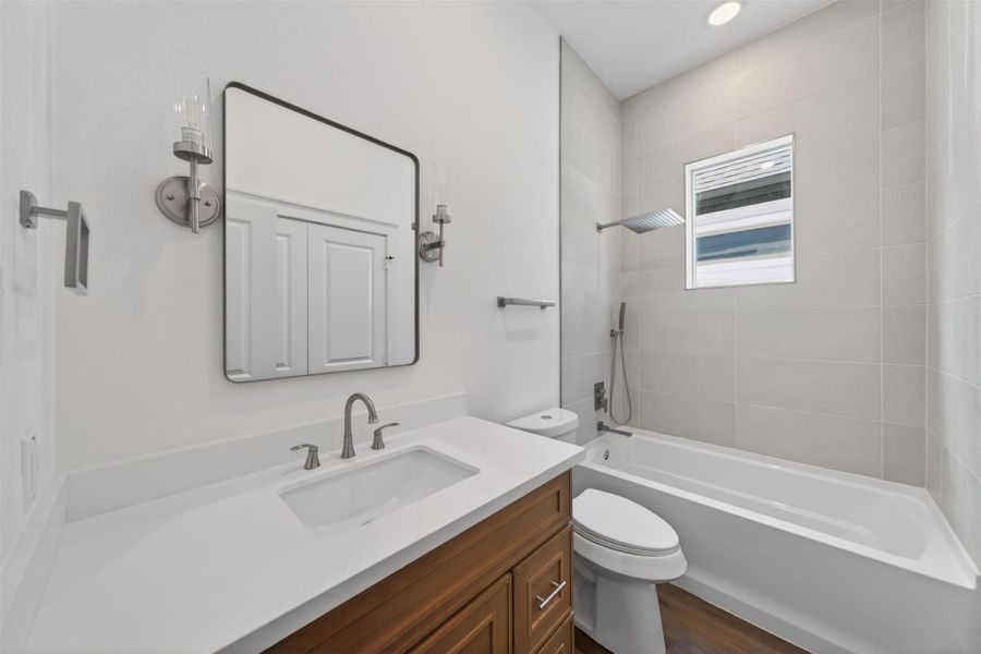 Furnished interior view inside a new home in , Houston (Image 15). Furnished interior view inside a new home in , Houston (Image 15).