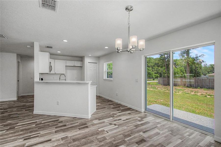 Spacious, unfurnished interior of a new home in , Ocala (Image 11).