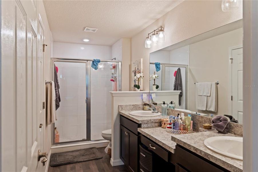 Furnished interior view inside a new home in , Ocala (Image 24).