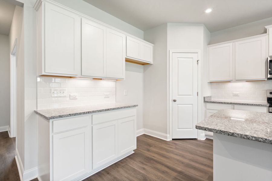 Furnished interior view inside a new home in Waterways, Richmond Hill (Image 3). Furnished interior view inside a new home in Waterways, Richmond Hill (Image 3).