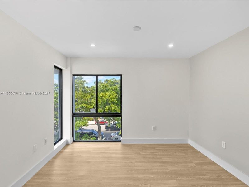 Spacious, unfurnished interior of a new home in , Miami Beach (Image 33). Spacious, unfurnished interior of a new home in , Miami Beach (Image 33).