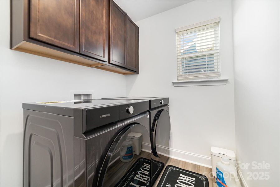 Close-up of interior finishes inside a home in Cannon Run, Concord (Image 22).