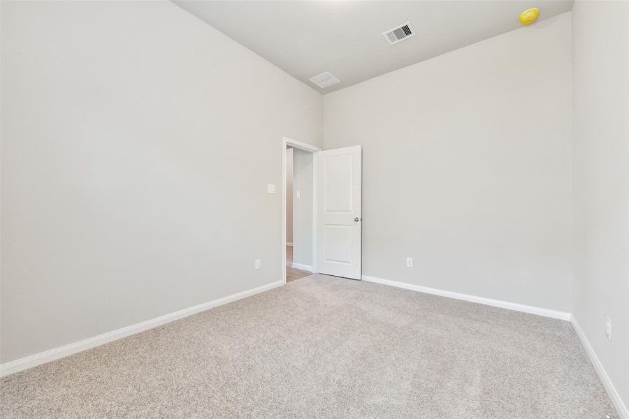 Spacious, unfurnished interior of a new home in King Oaks Village, Baytown (Image 22). Spacious, unfurnished interior of a new home in King Oaks Village, Baytown (Image 22).