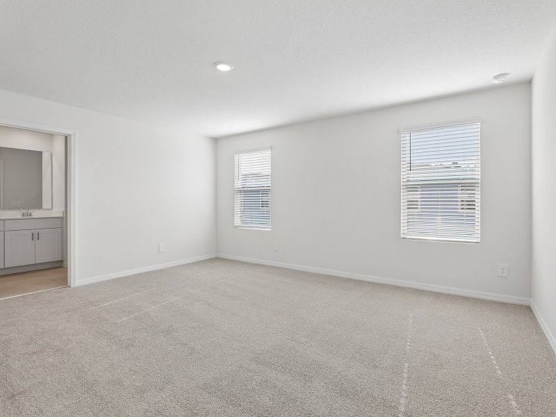 Spacious, unfurnished interior of a new home in The Meadow at Crossprairie Townes, St. Cloud (Image 14).