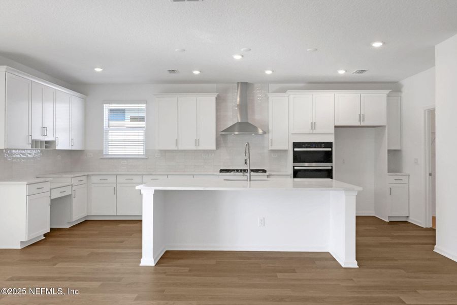 Furnished interior view inside a new home in Jennings Farm, Middleburg (Image 7). Furnished interior view inside a new home in Jennings Farm, Middleburg (Image 7).