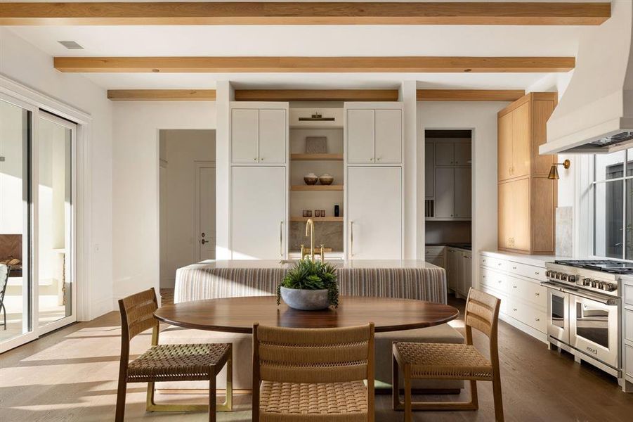 Furnished interior view inside a new home in , Frisco (Image 16).