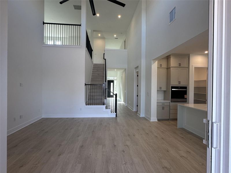 Home is under construction, not the actual photos – for illustrative purposes only. Please confirm features and color selections Home is under construction, not the actual photos – for illustrative purposes only. Please confirm features and color selections