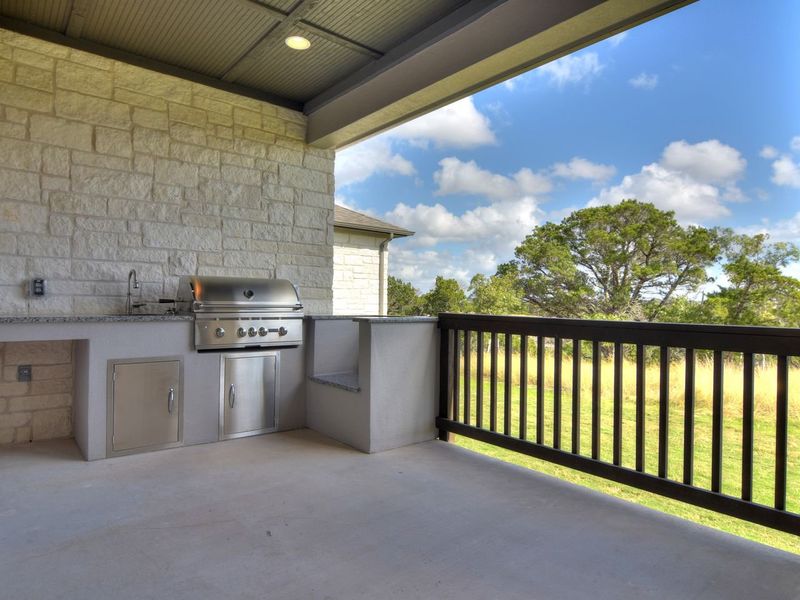Representative exterior details of a home built from the Avalon by Giddens Homes in Scofield Farms Estates, Georgetown (Image 50).