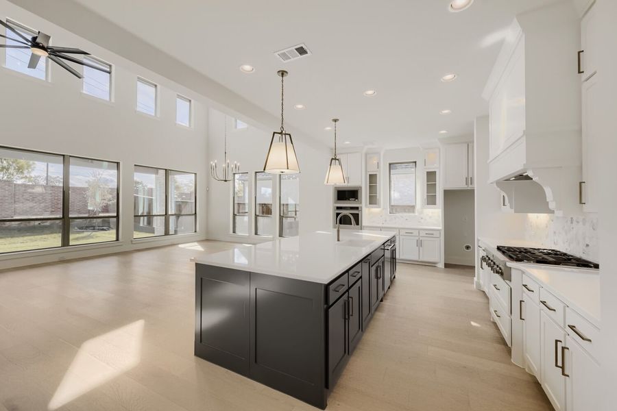 1317 Naples - Kitchen