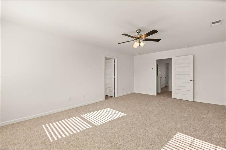 Spacious, unfurnished interior of a new home in Oakchase at Hampton, Hampton (Image 16). Spacious, unfurnished interior of a new home in Oakchase at Hampton, Hampton (Image 16).