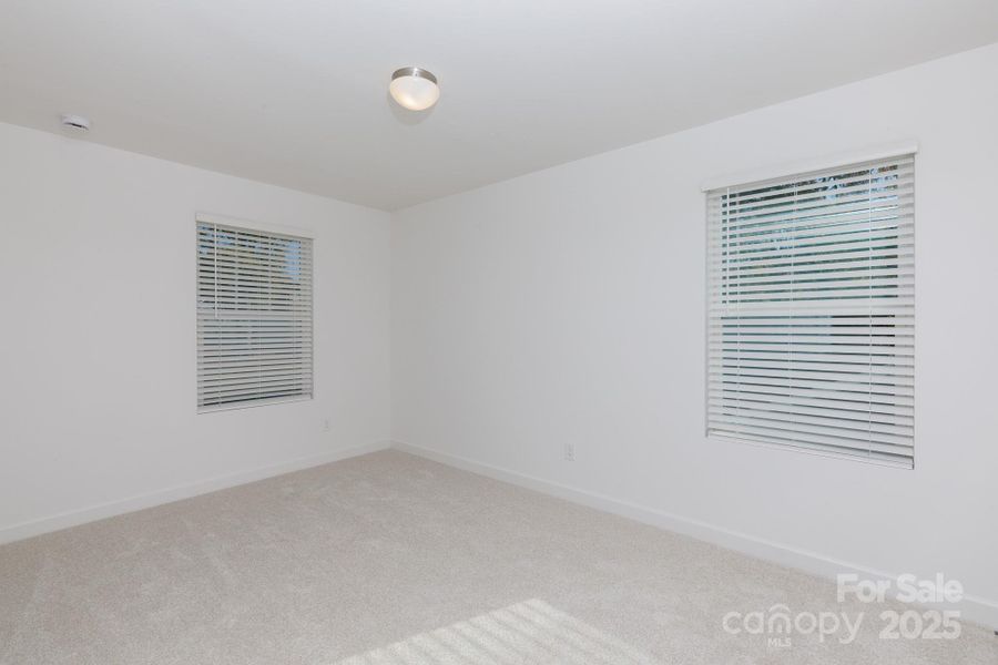 Spacious, unfurnished interior of a new home in , Charlotte (Image 15).