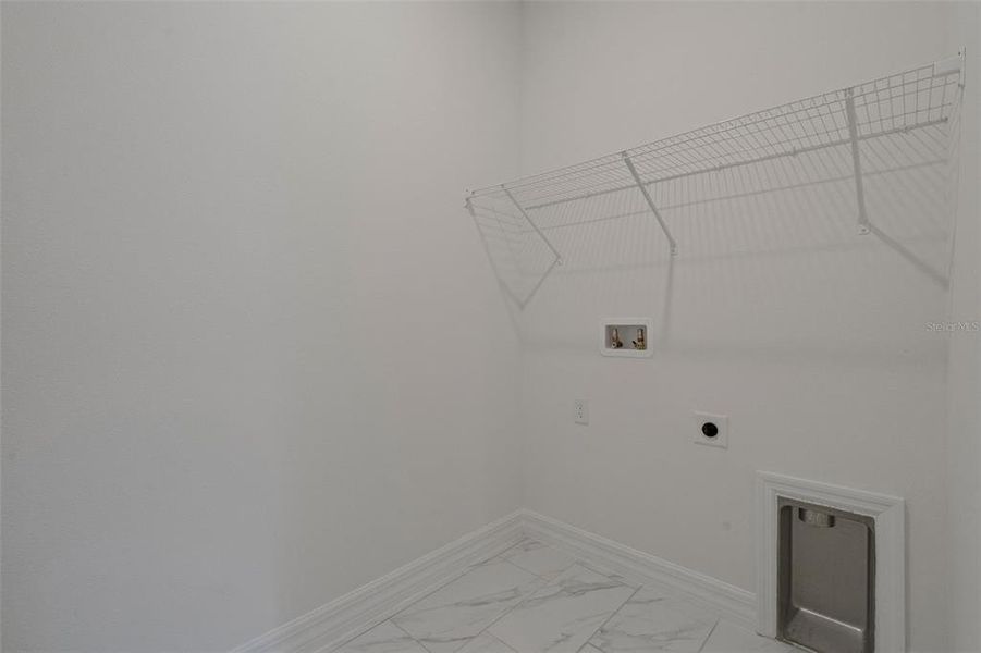 Spacious, unfurnished interior of a new home in Turnleaf, Punta Gorda (Image 33). Spacious, unfurnished interior of a new home in Turnleaf, Punta Gorda (Image 33).