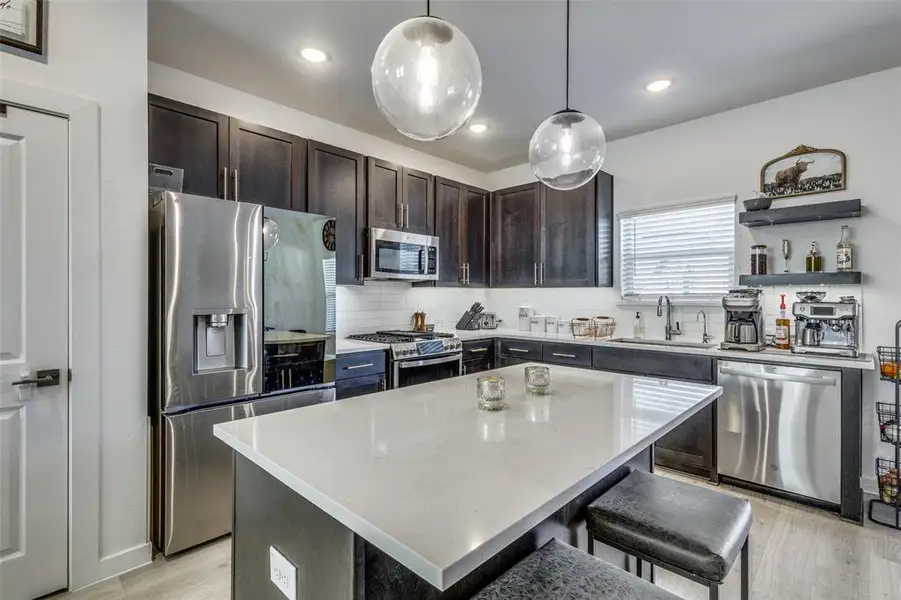 Furnished interior view inside a new home in Rolling Ridge, Van Alstyne (Image 13). Furnished interior view inside a new home in Rolling Ridge, Van Alstyne (Image 13).