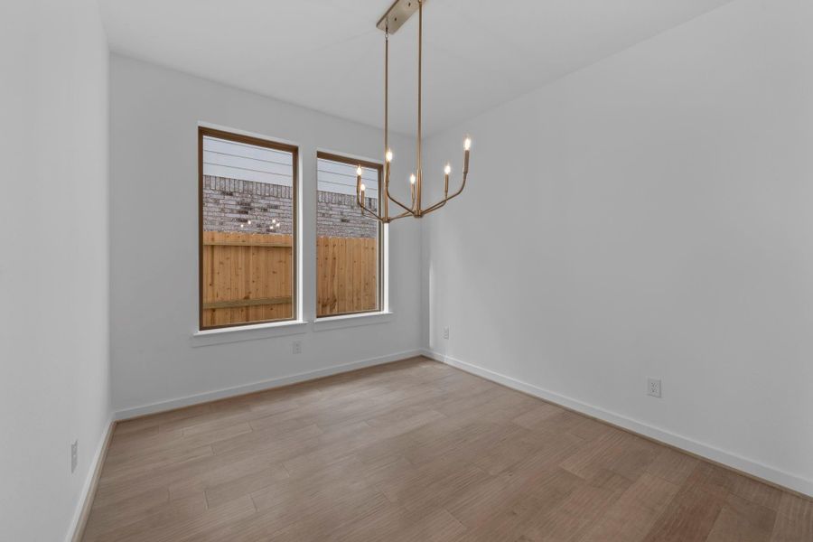 Spacious, unfurnished interior of a new home in , Missouri City (Image 21).