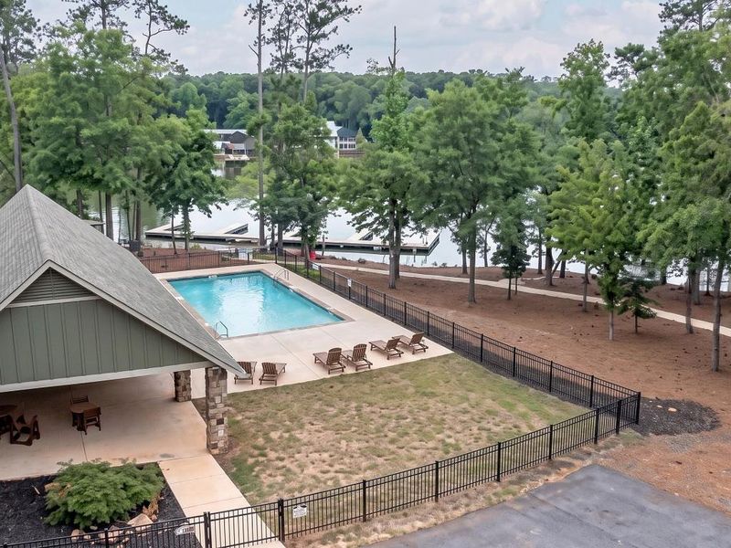 Community amenities in , Monticello (Image 43).