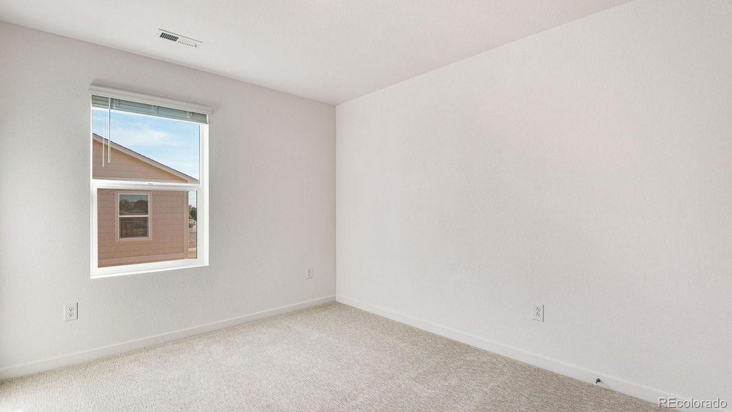 Spacious, unfurnished interior of a new home in Trails at Crowfoot, Parker (Image 35). Spacious, unfurnished interior of a new home in Trails at Crowfoot, Parker (Image 35).