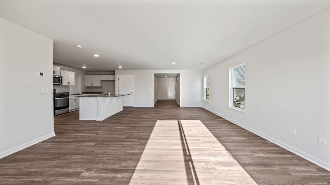 Spacious, unfurnished interior of a new home in Cloverdale Hills, Piedmont (Image 18). Spacious, unfurnished interior of a new home in Cloverdale Hills, Piedmont (Image 18).