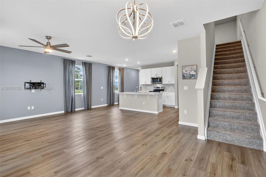 Spacious, unfurnished interior of a new home in , Stuart (Image 19).