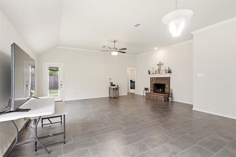 Furnished interior view inside a new home in , Glenn Heights (Image 10).