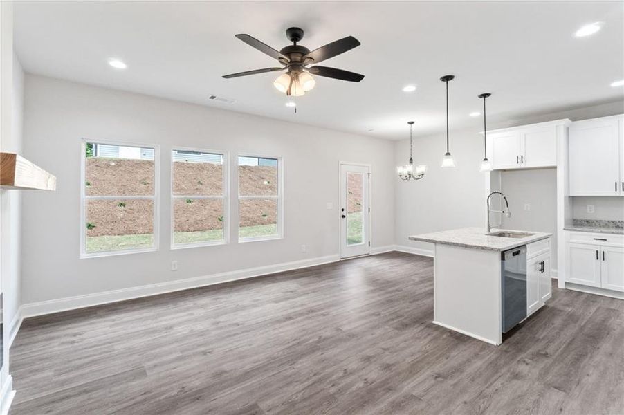 Spacious, unfurnished interior of a new home in , Toccoa (Image 18).