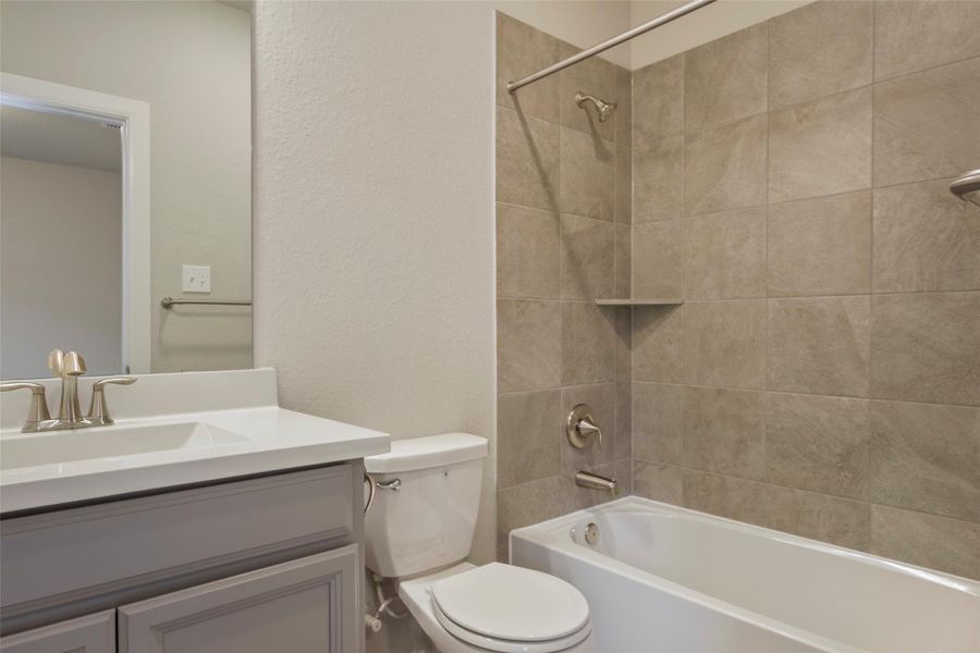 REPRESENTATIVE PHOTO – Photo does not represent actual home options and selections. Ask Sales Consultant for specific selections. REPRESENTATIVE PHOTO – Photo does not represent actual home options and selections. Ask Sales Consultant for specific selections.