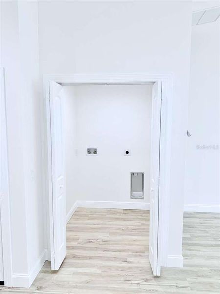 Spacious, unfurnished interior of a new home in , Palm Coast (Image 21).