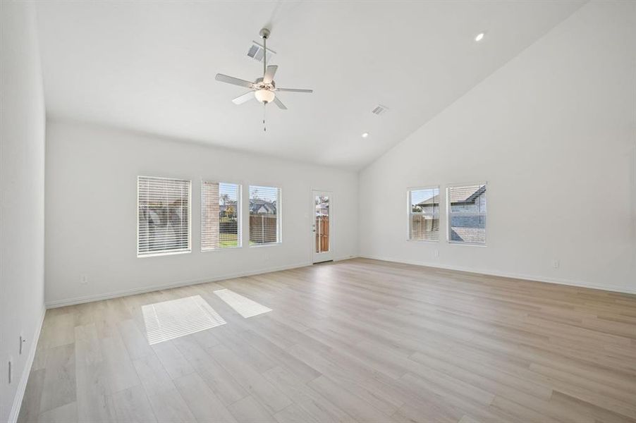 Photo is not of the actual home, but is an inspirational photo of builder’s model home and may depict options, furnishings, and/or decorator features that are not included.