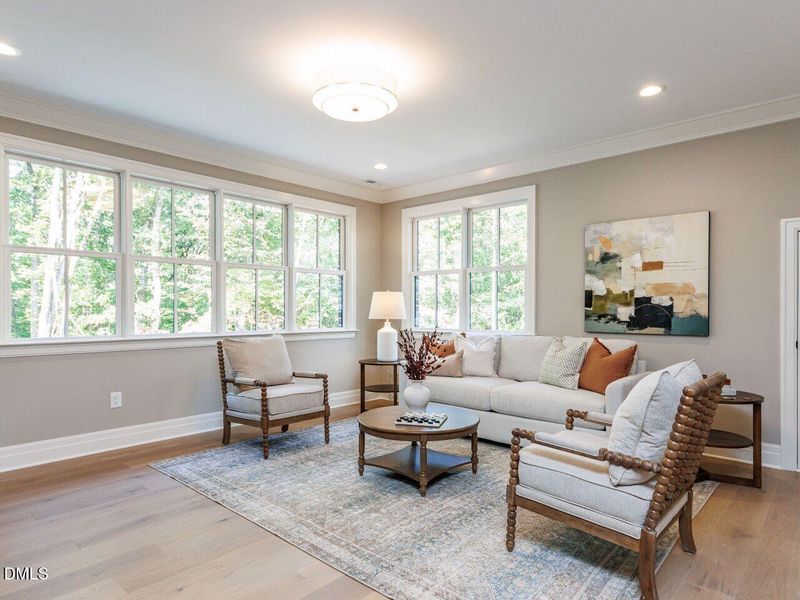 032-1280x960-upstairs-living-space 032-1280x960-upstairs-living-space