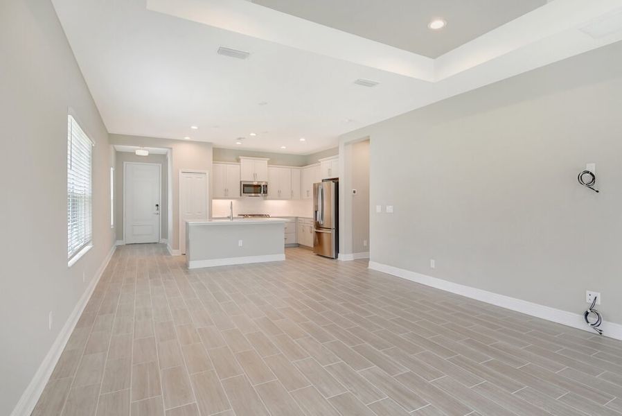 Spacious, unfurnished interior of a new home in Canoe Creek, Parrish (Image 10). Spacious, unfurnished interior of a new home in Canoe Creek, Parrish (Image 10).
