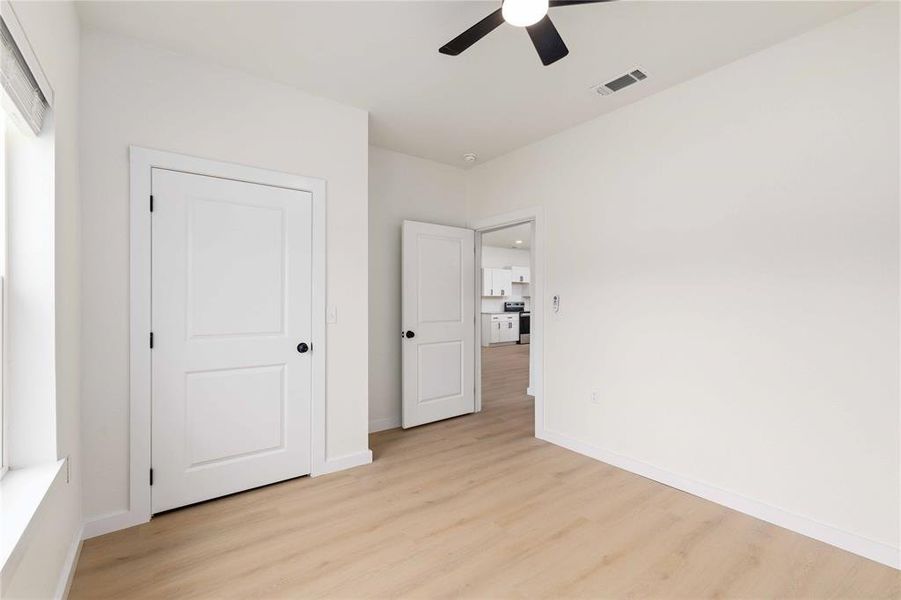 Spacious, unfurnished interior of a new home in , Brownwood (Image 28).