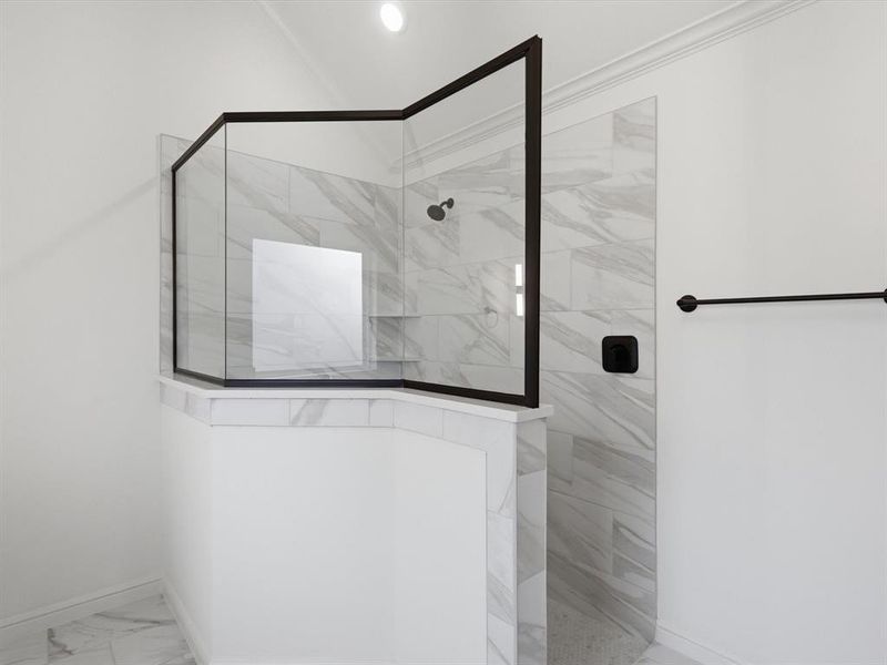 Close-up of interior finishes inside a home in , Weatherford (Image 16).