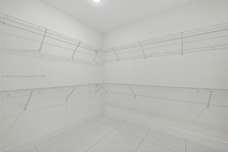 Spacious, unfurnished interior of a new home in , Lehigh Acres (Image 16). Spacious, unfurnished interior of a new home in , Lehigh Acres (Image 16).