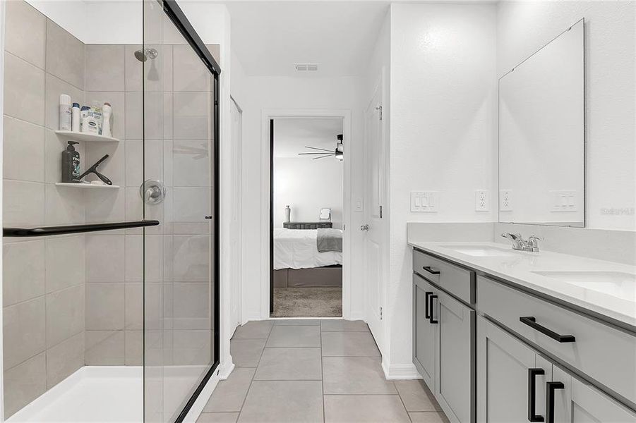 Furnished interior view inside a new home in Peace Creek Reserve: Legacy Collection, Winter Haven (Image 14). Furnished interior view inside a new home in Peace Creek Reserve: Legacy Collection, Winter Haven (Image 14).