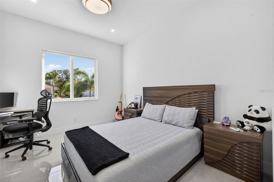 Furnished interior view inside a new home in , Cape Coral (Image 8).