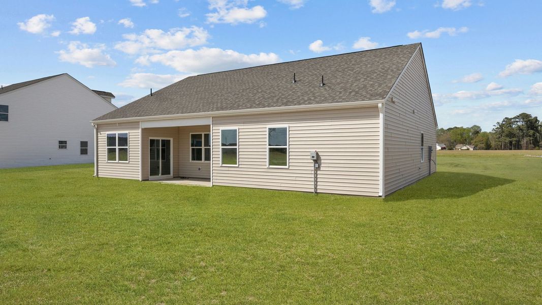 Exterior details and patio area of a home in Dail Farm, Farmville (Image 19).