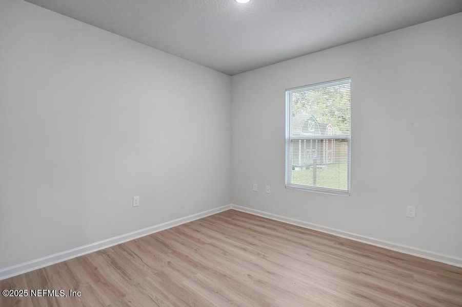Spacious, unfurnished interior of a new home in , Jacksonville (Image 20).