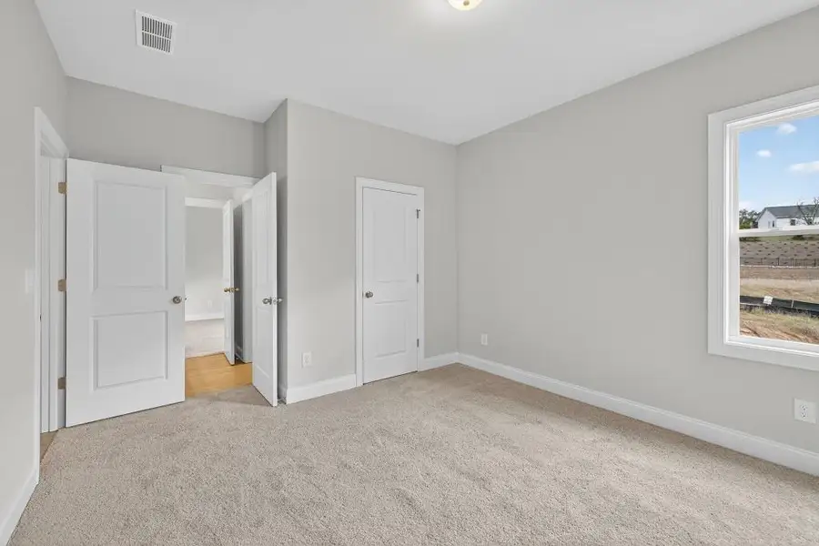 Spacious, unfurnished interior of a new home in Hemingway, Flowery Branch (Image 34). Spacious, unfurnished interior of a new home in Hemingway, Flowery Branch (Image 34).