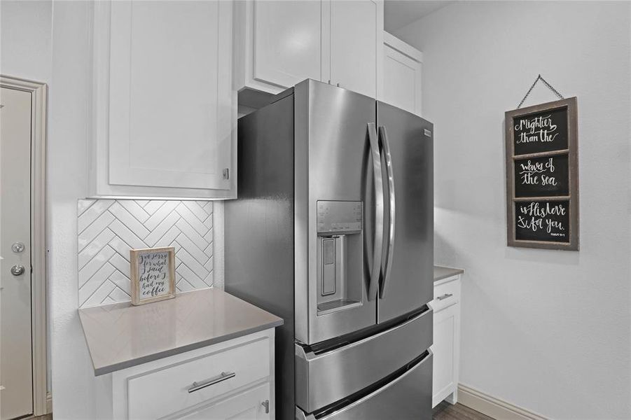 Furnished interior view inside a new home in , Celina (Image 13).