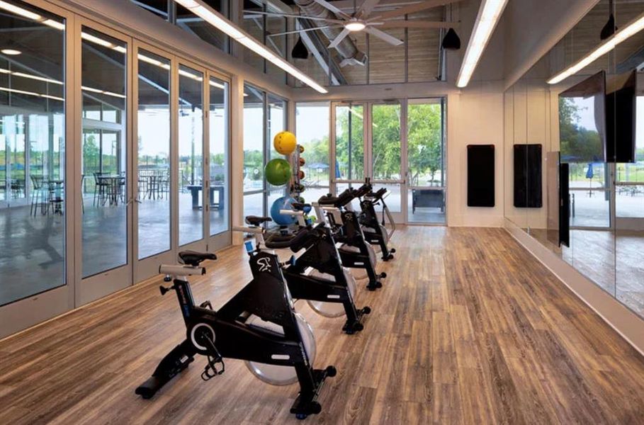 Community amenities in South Oak, Lakewood Village (Image 35).