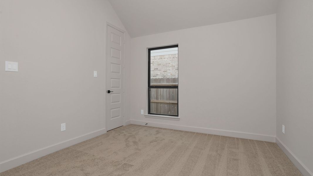 Spacious, unfurnished interior of a new home in Fulbrook On Fulshear Creek 60', Fulshear (Image 24).