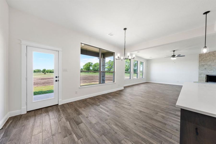 Spacious, unfurnished interior of a new home in , Waxahachie (Image 22).