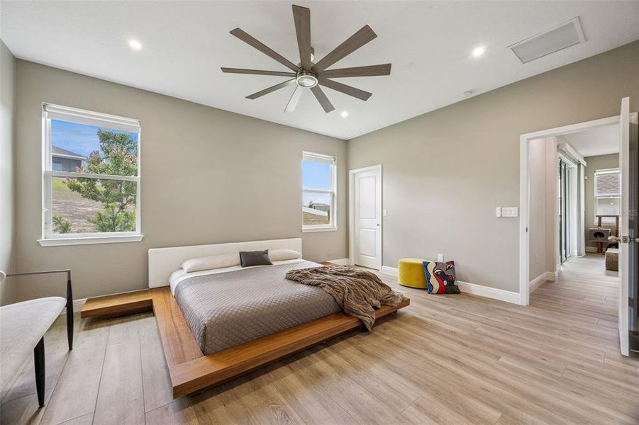 Furnished interior view inside a new home in , Minneola (Image 18).