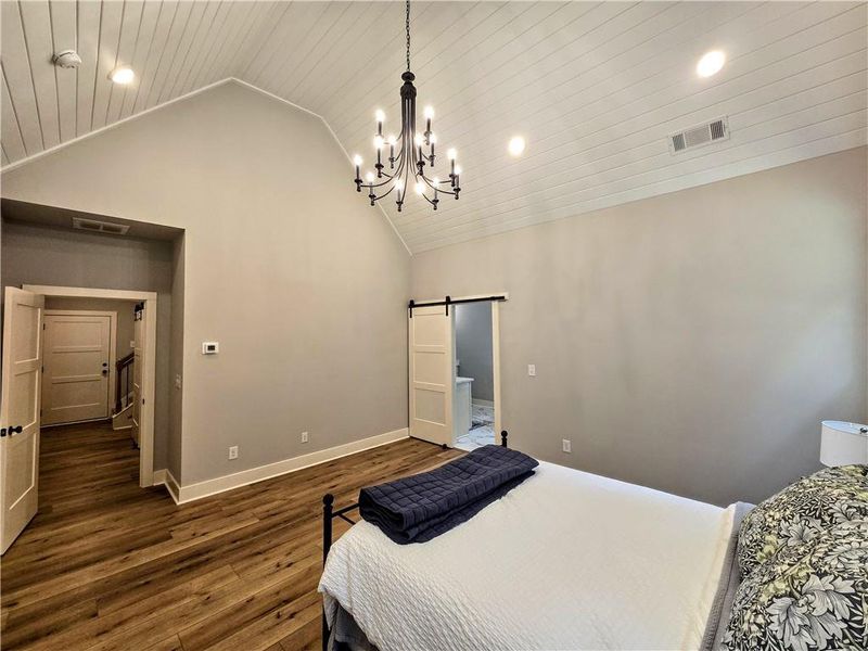 Furnished interior view inside a new home in , Temple (Image 8).