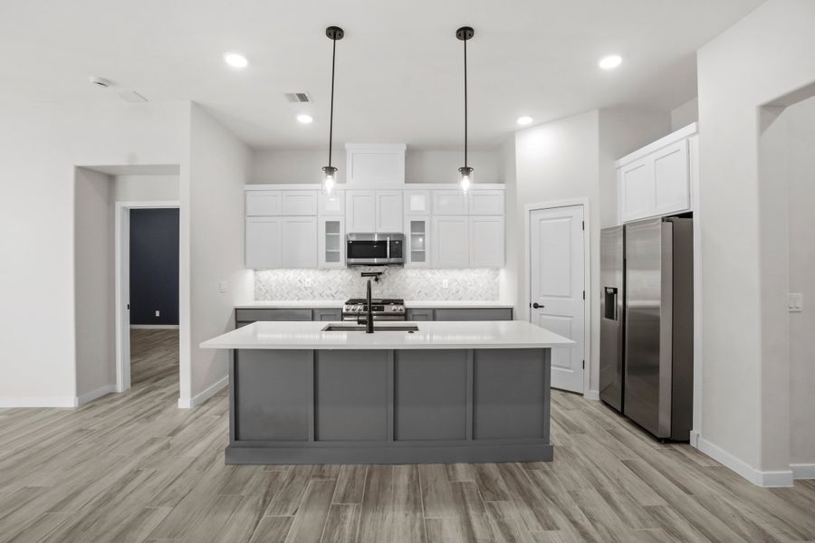 Representative furnished interior of a home built from the Cap Rock by LEH. Homes in Tierra Del Este 91, El Paso (Image 9).
