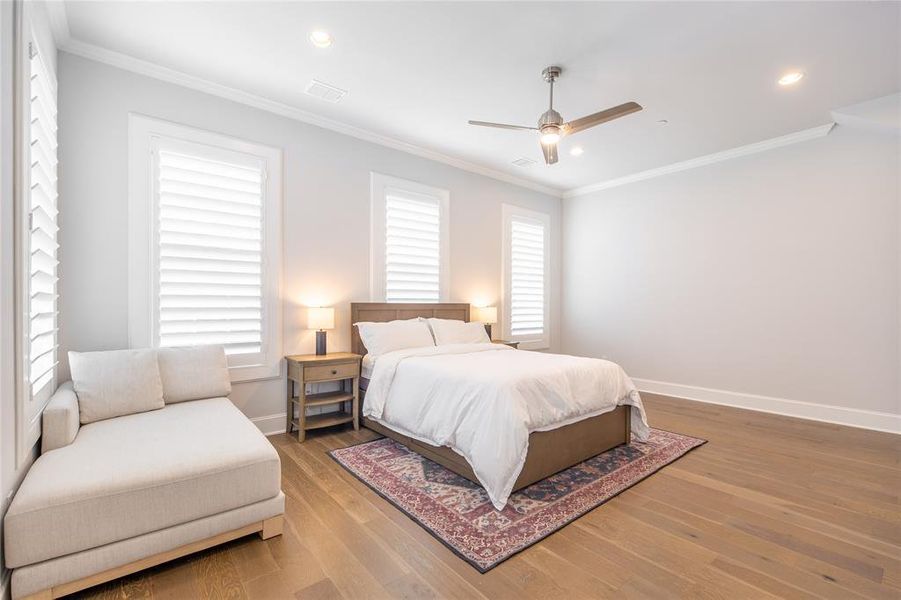 Furnished interior view inside a new home in , Addison (Image 18).