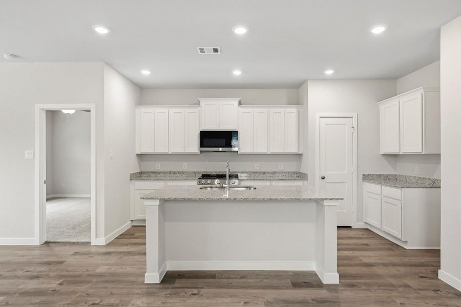 Furnished interior view inside a new home in Crockett Meadows, Conroe (Image 10).