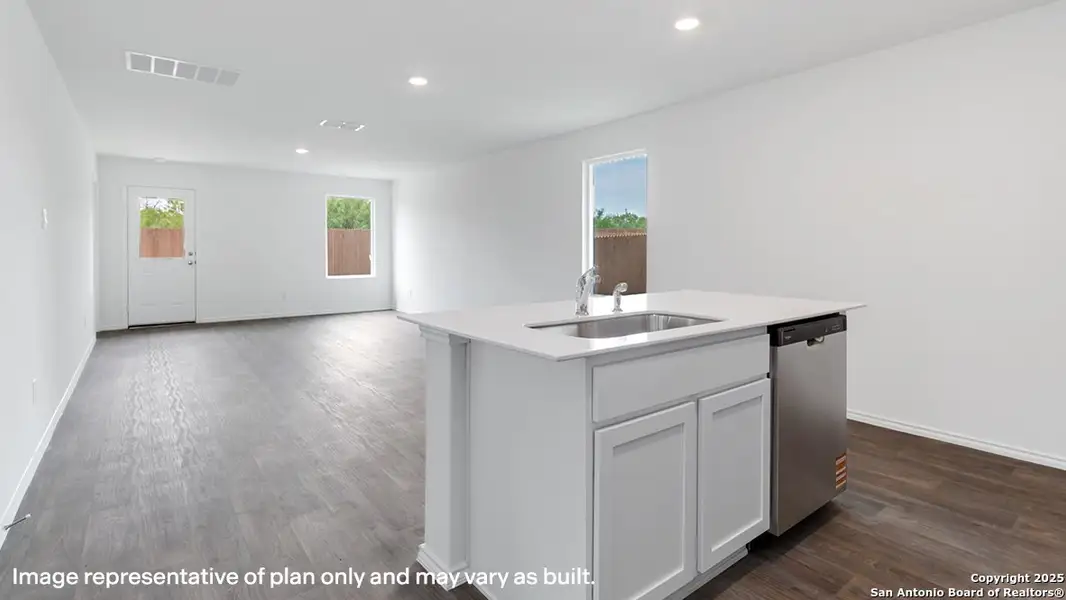 Image 26 of a home in Applewood.